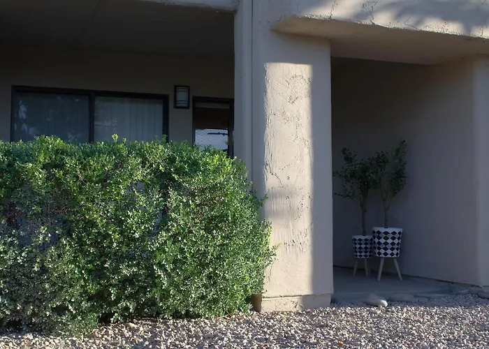 Desert Rose Apartment *