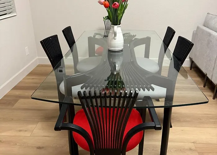 Desert Rose Apartment